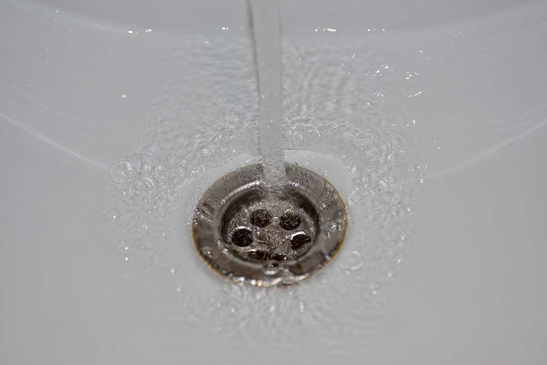 A2B Drains provides services to unblock blocked sinks and drains for properties in Sheerness.